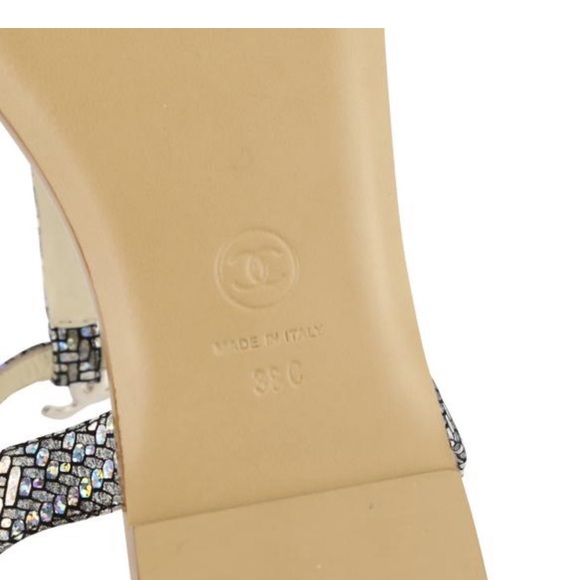 SOLD Chanel Velvet T-Strap Thong Sandals Eu38 - Picture 6 of 8